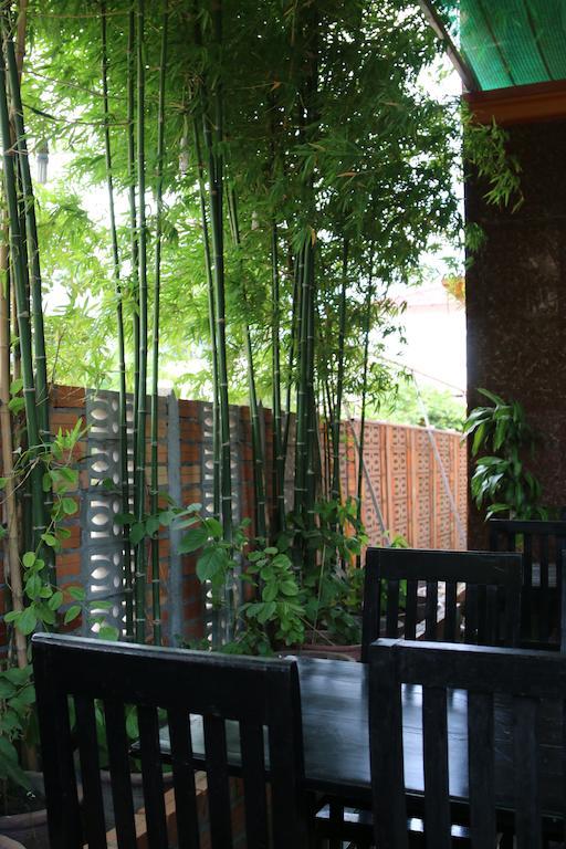 Surmetta Inn Siem Reap Bagian luar foto